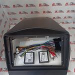 قاب مانیتور توسان ix35 2013 سایز 9 اینچ با 2 کن باس کد 665